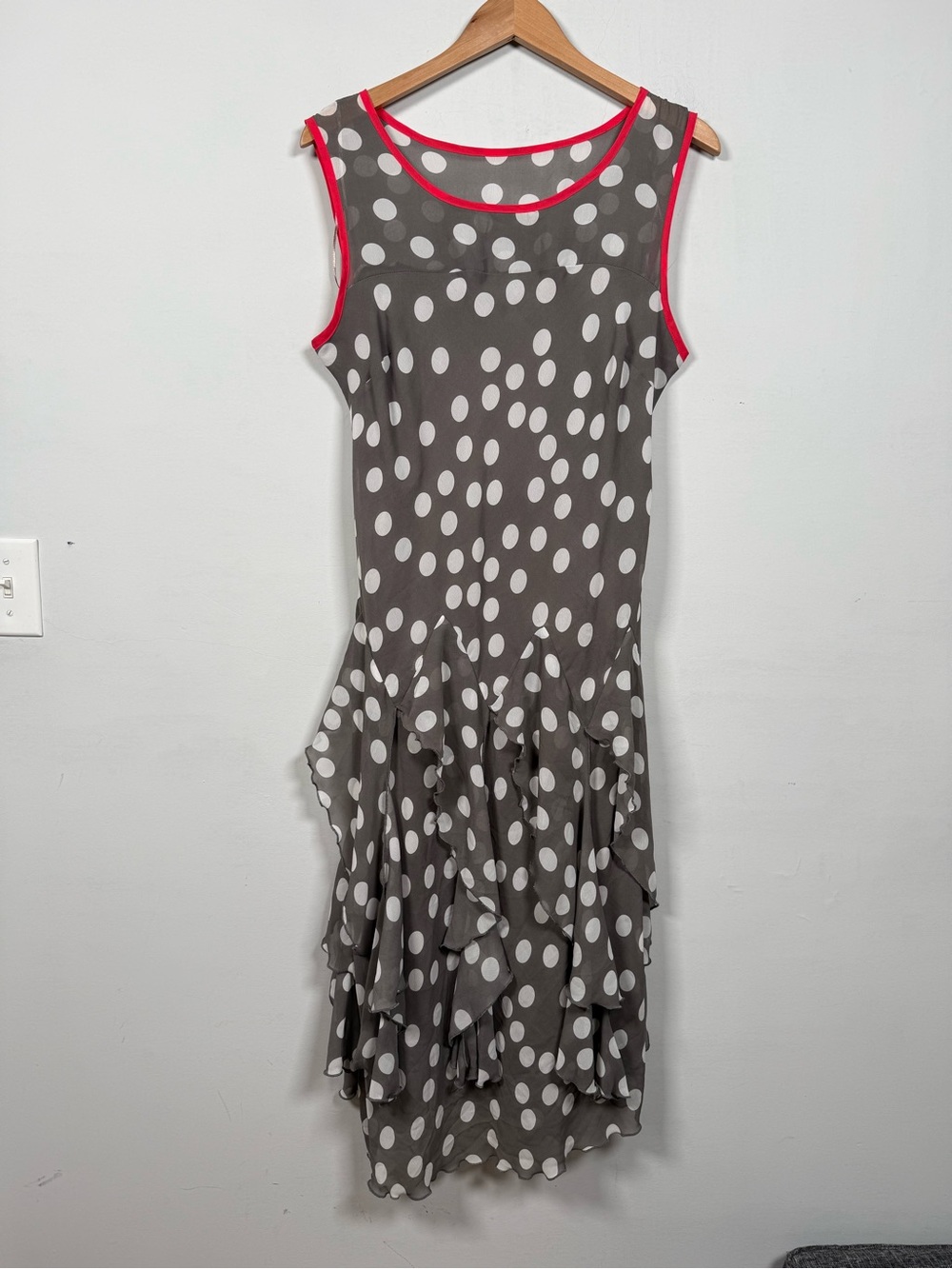 Robbie Bee Gray White Polka Dot Tiered Ruffle Dress Coral Trim Size 14